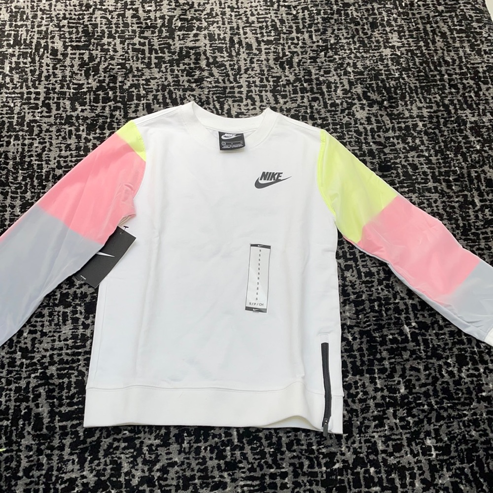 Boys Nike sweatshirt